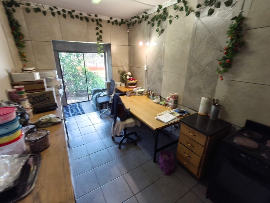 3 Bedroom Property for Sale in Protea Park North West
